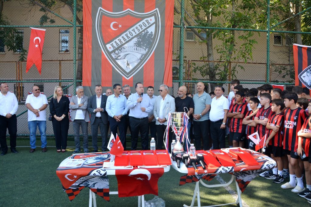 Karaköyspor’da Yaz Okulu Coşkusu: 225 Genç Yetenek Sertifikasını Aldı