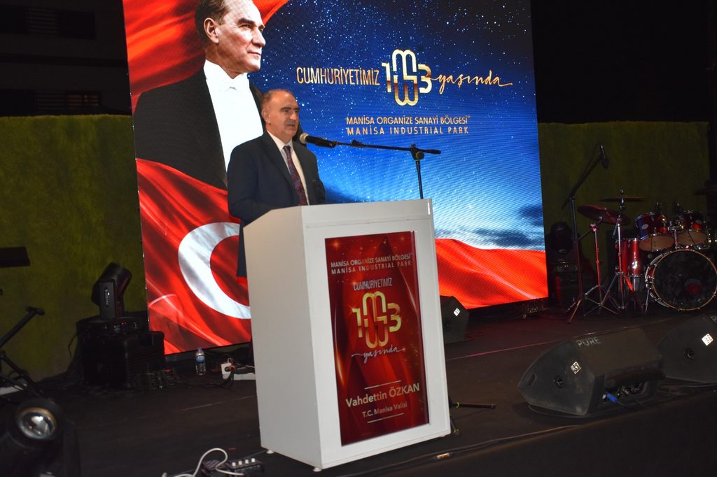 Manisa OSB'de Cumhuriyetin 103. Yılı Görkemli Bir Geceyle Kutlandı