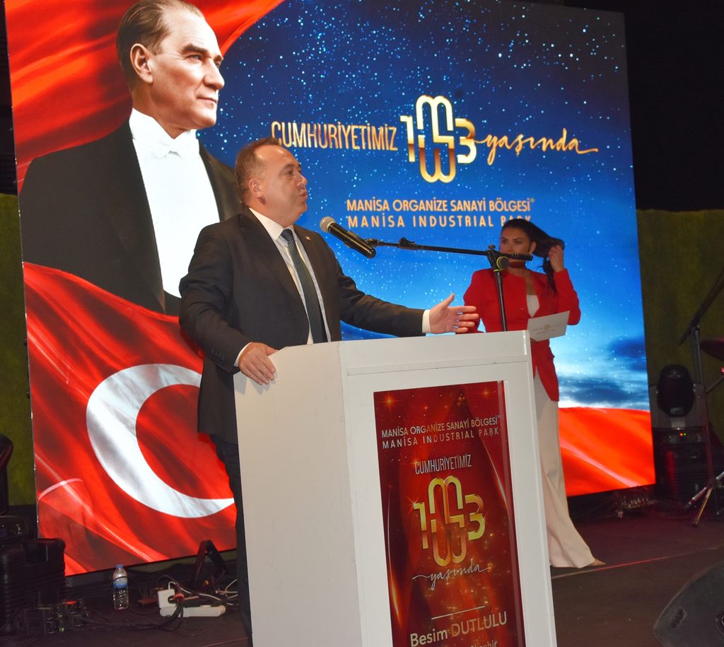 Manisa OSB'de Cumhuriyetin 103. Yılı Görkemli Bir Geceyle Kutlandı