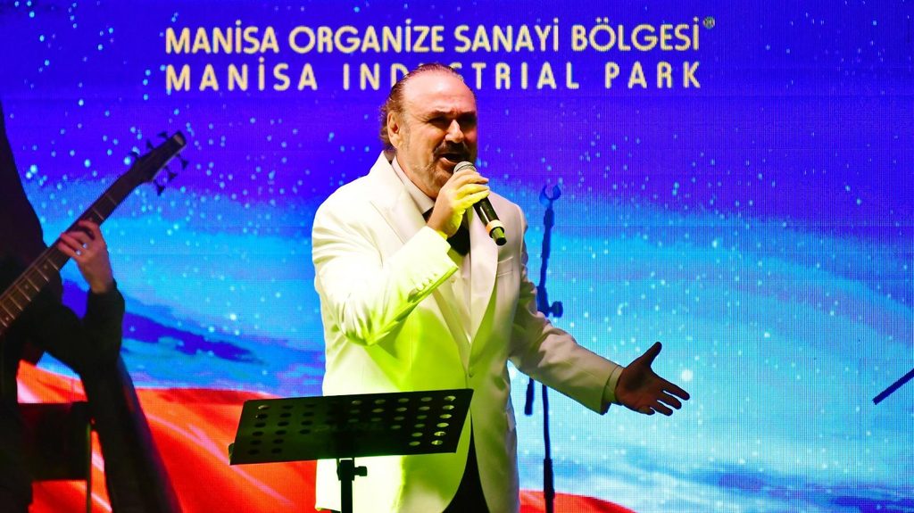Manisa OSB'de Cumhuriyetin 103. Yılı Görkemli Bir Geceyle Kutlandı