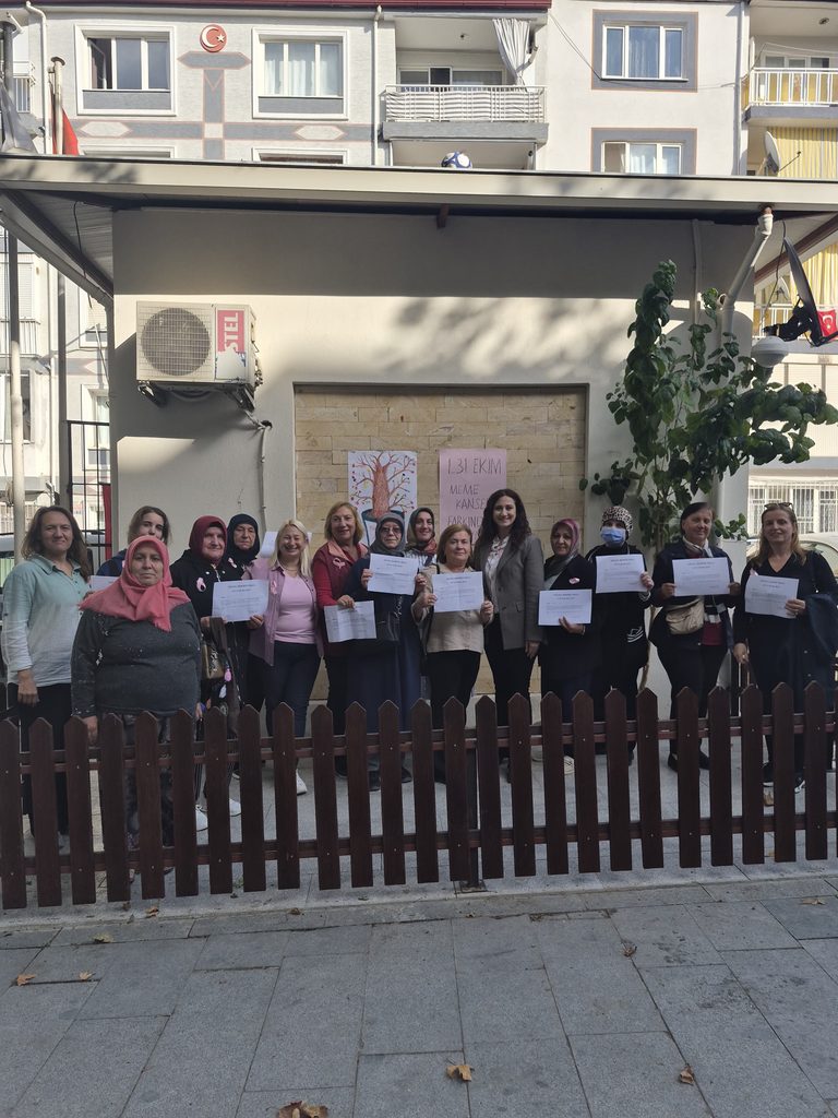 Şehzadeler'de Pembe Kurdeleler Takıldı: Muhtar Mısırlıoğlu'ndan Erken Teşhis Vurgusu 16 Şehzadeler'de Pembe Kurdeleler Takıldı: Muhtar Mısırlıoğlu'ndan Erken Teşhis Vurgusu