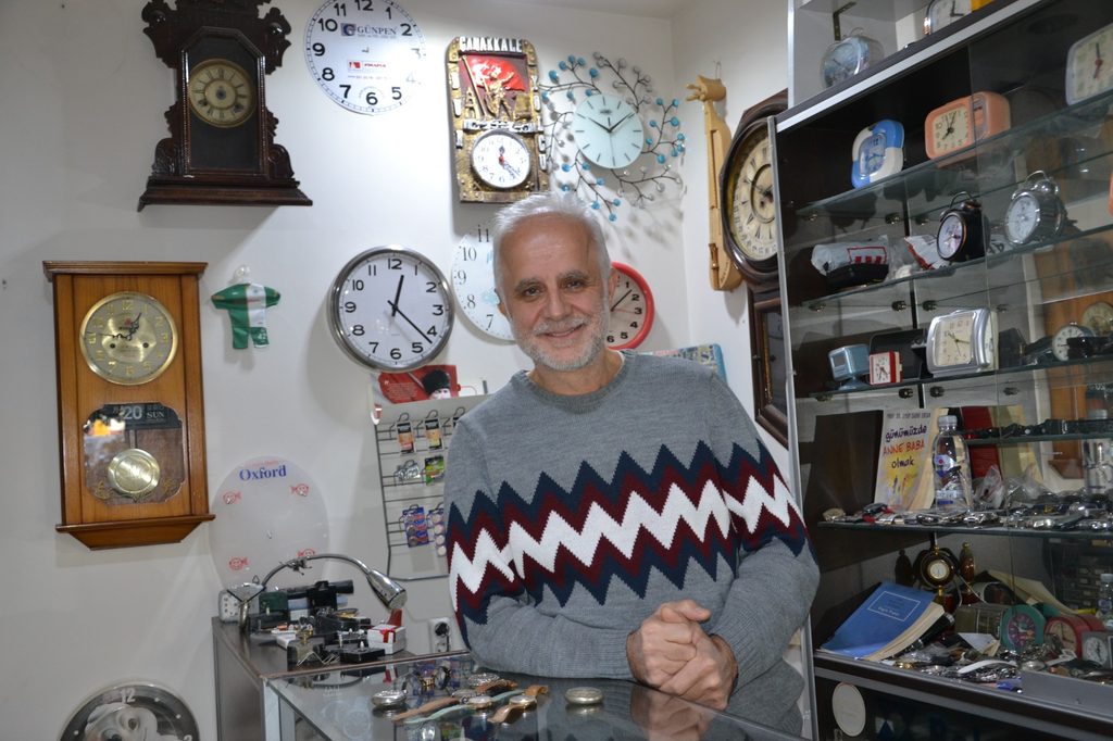 Yarım Asırdır Zamana Hükmediyor: Ali Usta’nın Çıraklıktan Bugüne Uzanan Hikayesi