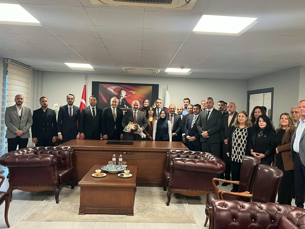 MHP Manisa Heyetinden Kurum Ziyaretleri: Gündem "Terörsüz Türkiye" 18 MHP Manisa Heyetinden Kurum Ziyaretleri: Gündem "Terörsüz Türkiye"