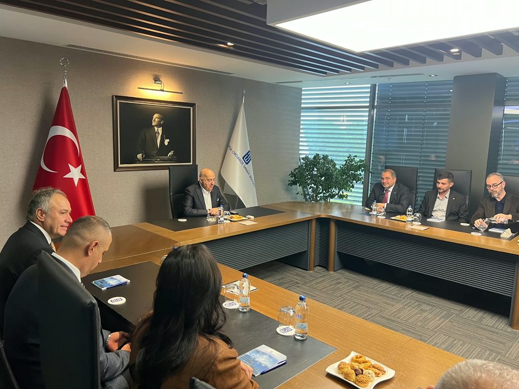 MHP Manisa Heyetinden Kurum Ziyaretleri: Gündem "Terörsüz Türkiye" 22 MHP Manisa Heyetinden Kurum Ziyaretleri: Gündem "Terörsüz Türkiye"