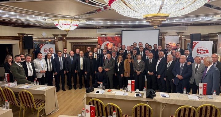 TEMFED Başkanlar Kurulu'nda Manisa'yı Tolga Kırbıyıkoğlu ve Tutku Göç Temsil Etti
