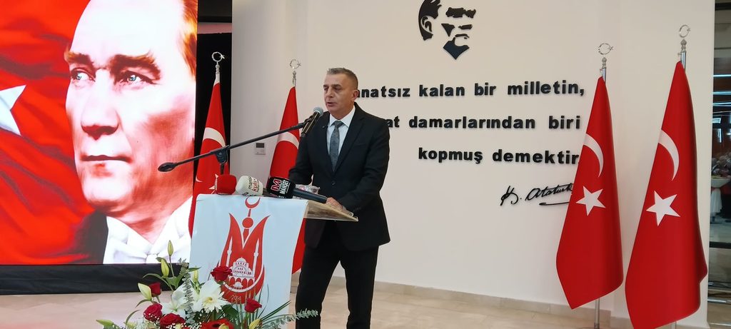 Şehzadeler'de Cumhuriyet Balosu Coşkusu: 103. Yıl Gururla Kutlandı 26 Şehzadeler'de Cumhuriyet Balosu Coşkusu: 103. Yıl Gururla Kutlandı