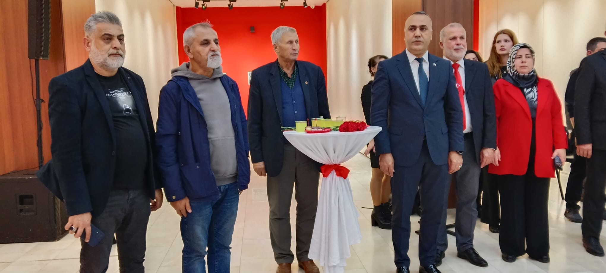 Şehzadeler'de Cumhuriyet Balosu Coşkusu: 103. Yıl Gururla Kutlandı 27 Şehzadeler'de Cumhuriyet Balosu Coşkusu: 103. Yıl Gururla Kutlandı