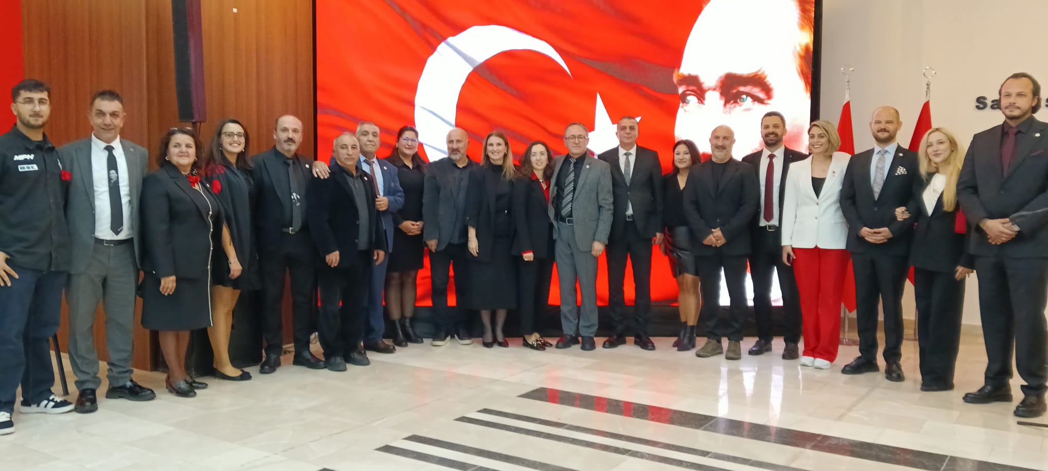 Şehzadeler'de Cumhuriyet Balosu Coşkusu: 103. Yıl Gururla Kutlandı 28 Şehzadeler'de Cumhuriyet Balosu Coşkusu: 103. Yıl Gururla Kutlandı