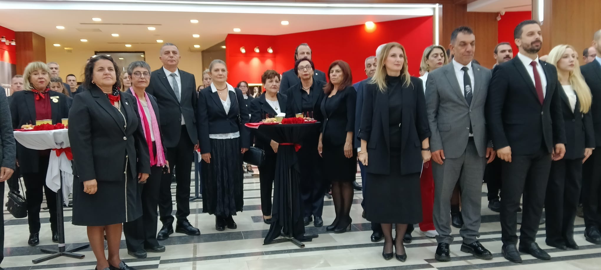 Şehzadeler'de Cumhuriyet Balosu Coşkusu: 103. Yıl Gururla Kutlandı 29 Şehzadeler'de Cumhuriyet Balosu Coşkusu: 103. Yıl Gururla Kutlandı