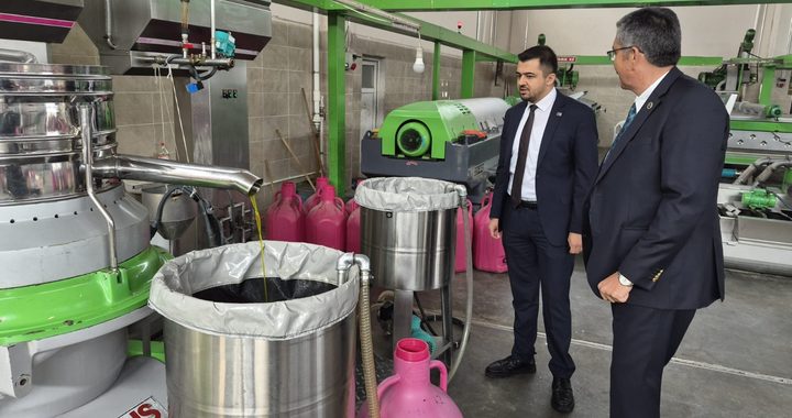Anahtar Partili Şakircan Dinç Zeytinliova’da Üreticileri Dinledi: "Yüzü Gülen Yok!"