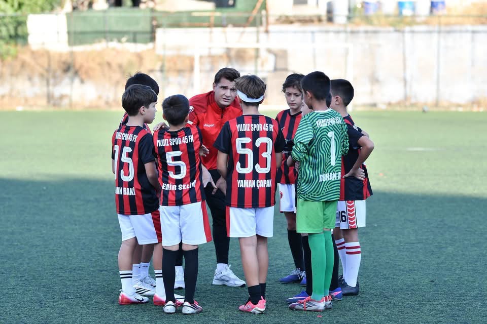 Yıldızspor 45 FK’dan 442 Cup Çıkarması: Manisalı Minikler Sahaya Çıkıyor
